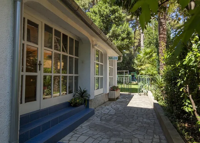 Ban Апартаменты