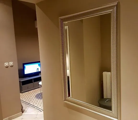 Ban Апартаменты Ровинь