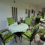 Ban Apartament
