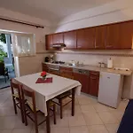 Ban Apartament *